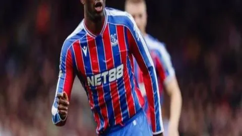 巴西足协或将讨论多里瓦尔教练去留问题，解雇风险不容忽视。