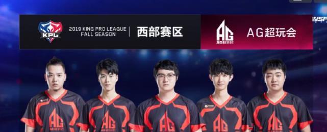 郎才女貌！维晒与女友巴黎迪士尼甜蜜同框